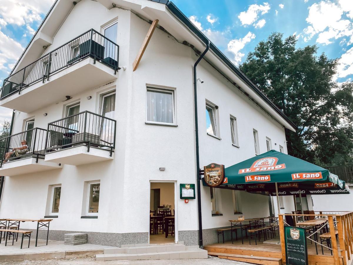 Chaty a Apartmány Hracholusky Kemp Kosatka Pnovany Exterior foto