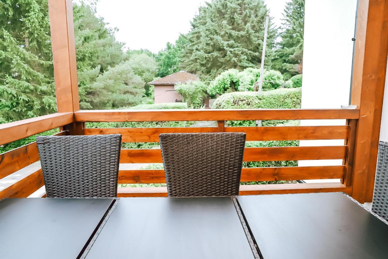 Chaty a Apartmány Hracholusky Kemp Kosatka Pnovany Exterior foto