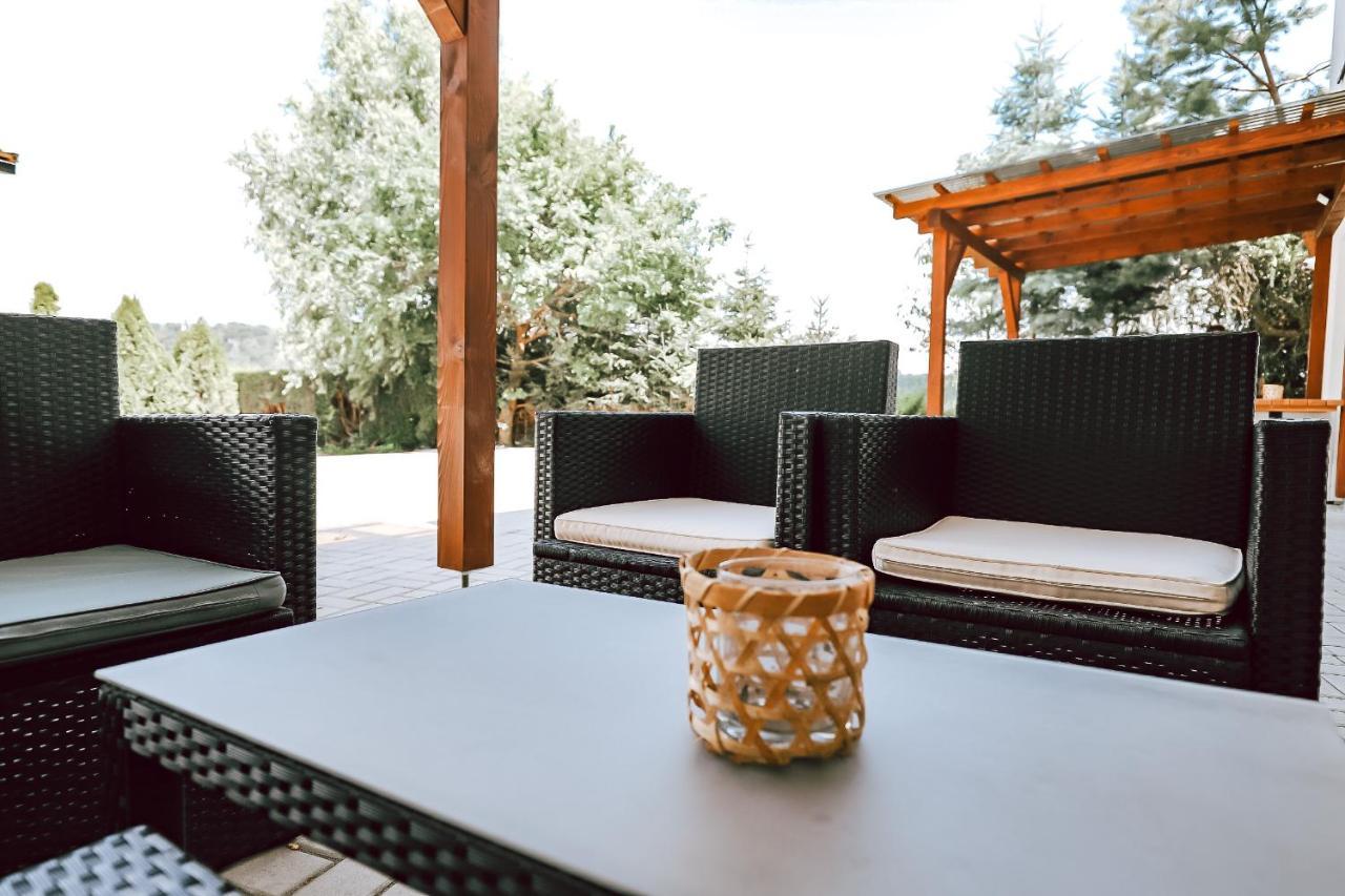 Chaty a Apartmány Hracholusky Kemp Kosatka Pnovany Exterior foto