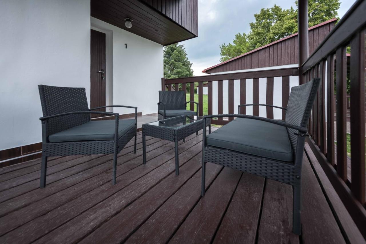 Chaty a Apartmány Hracholusky Kemp Kosatka Pnovany Exterior foto